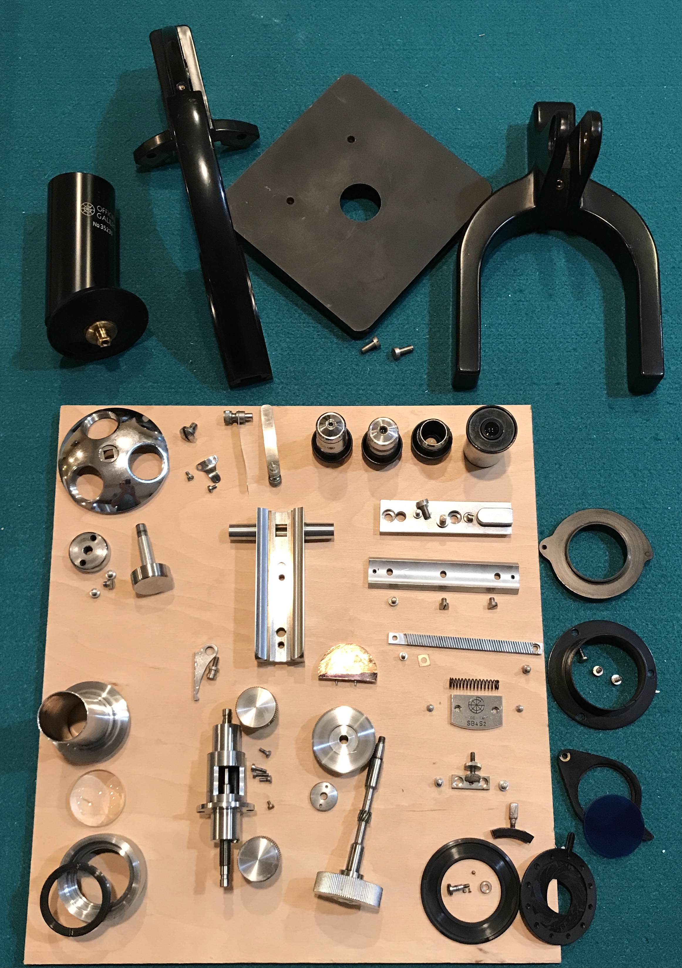 All parts of the microscope after clean-up